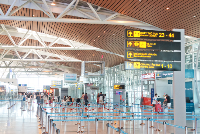Vietnam Airport Fast Track provides passengers with an expedited experience during your trip 