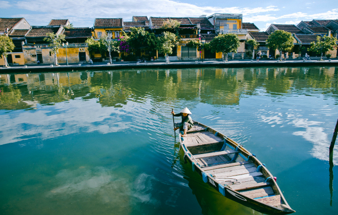 An e-visa can help travelers to enter Vietnam easily