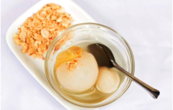 Che Troi Nuoc - Ginger Rice Ball Soup