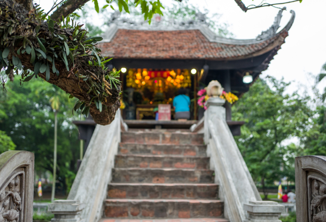 Some tips to visit One Pillar Pagoda