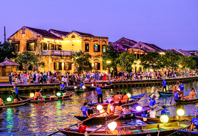 Hoi An is breathtaking during the Mid-Autumn Festival