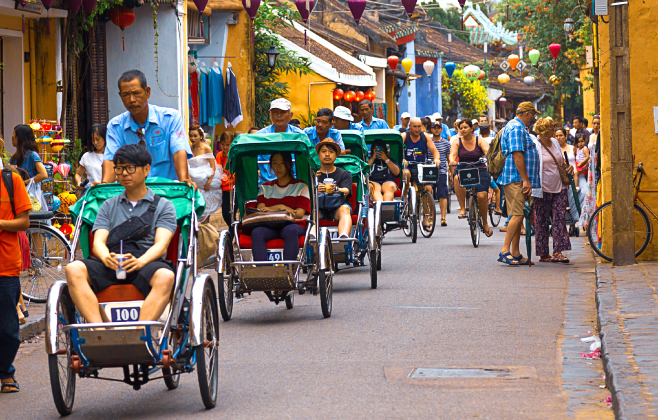 Sightseeing with Cyclos: Unique mode of transportation in Vietnam